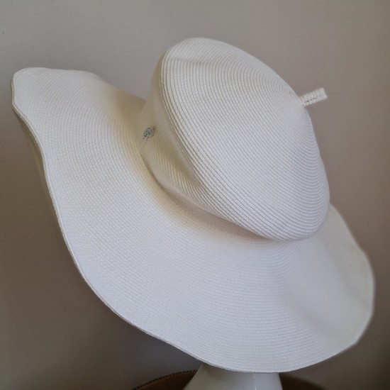 Capeline Blanche Celine Robert