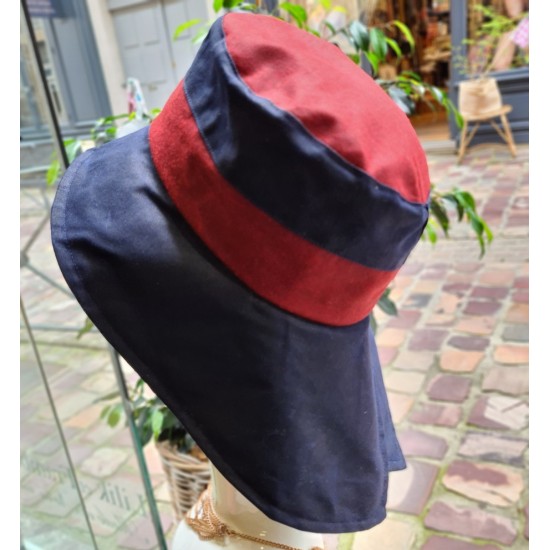 Rain Hat "Madone" by bLilik et Framboise