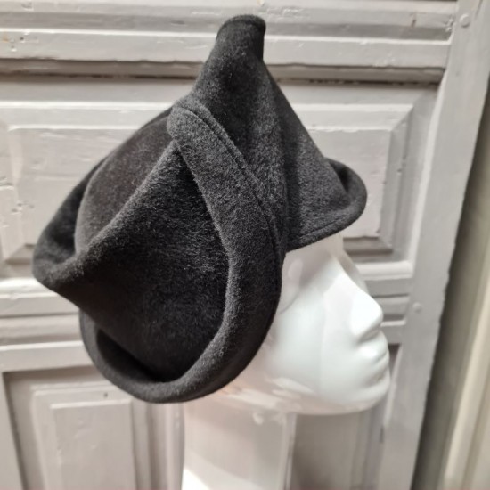 Toque Hat by Céline Robert