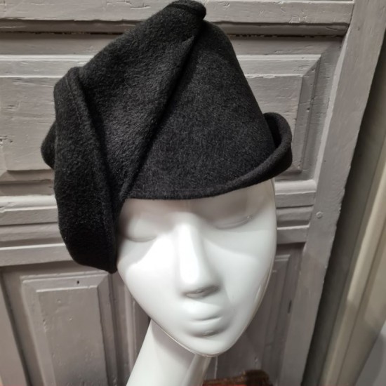 Toque Hat by Céline Robert