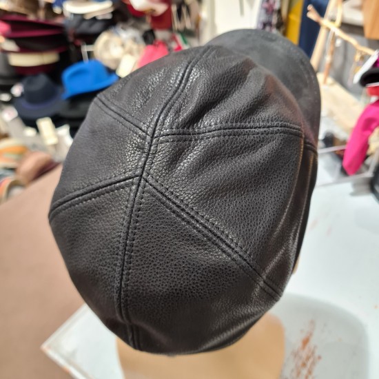 Leather baseballcap by Göttmann
