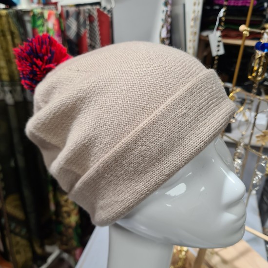 Long Bonnet cashmere Pompon...