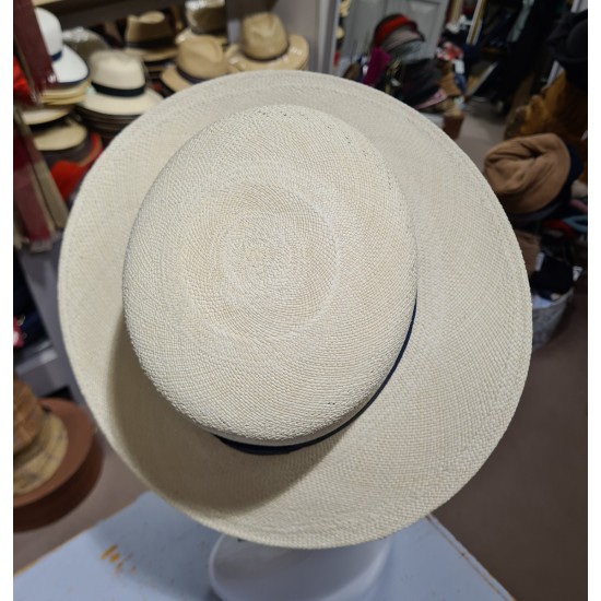 Panama Hat's Vala