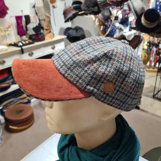 Tweed and Velvet Cap by Crambes