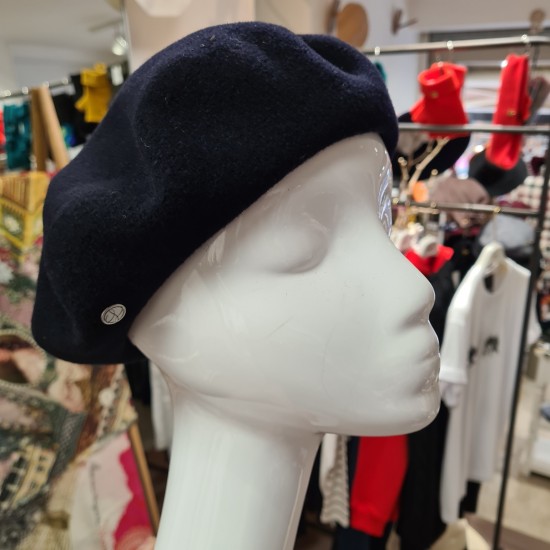 The 'Authentique' French Beret