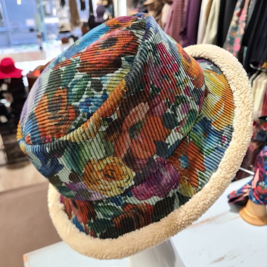 Corduroy Hat by Grevi