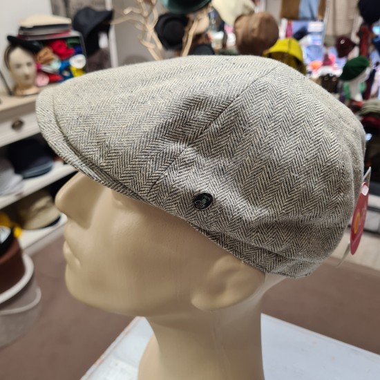 6 panel Cap in Silk by...