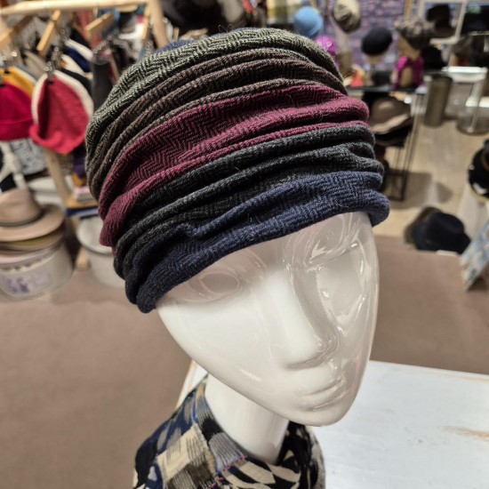 Tweed Toque by Grevi
