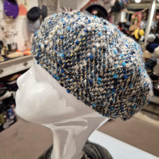 Tweed Women beret by Alfonso d'Este