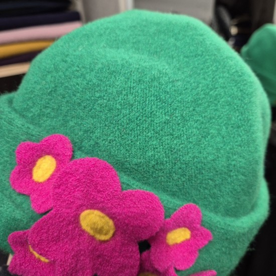 Wool Hat by Ariane Lespire