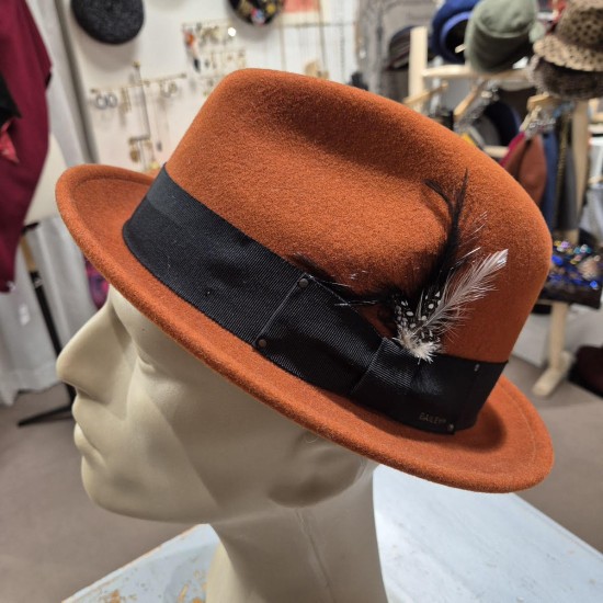 Fedora Tino Bailey