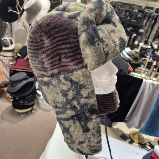 Chapka Wild Fur Trapper by Kangol