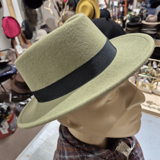 Chapeau Lasham Bailey of Hollywood