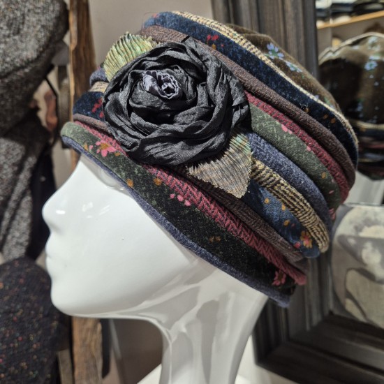Toque en Velours et Tweed Grevi
