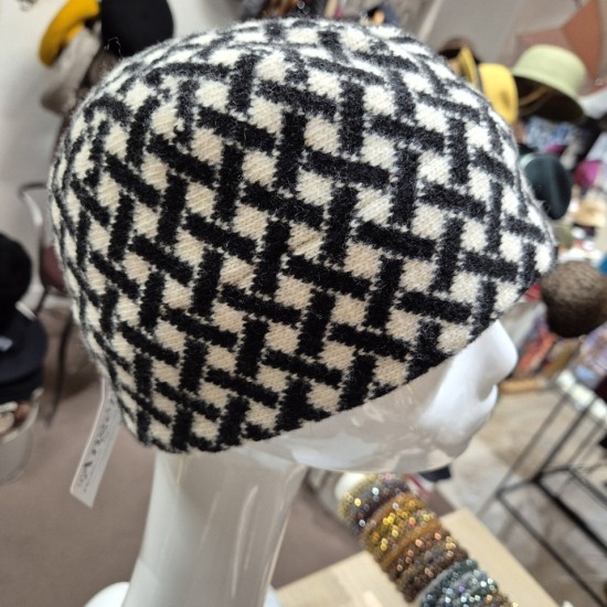 Wool Hat Vahiné by Ariane Lespire