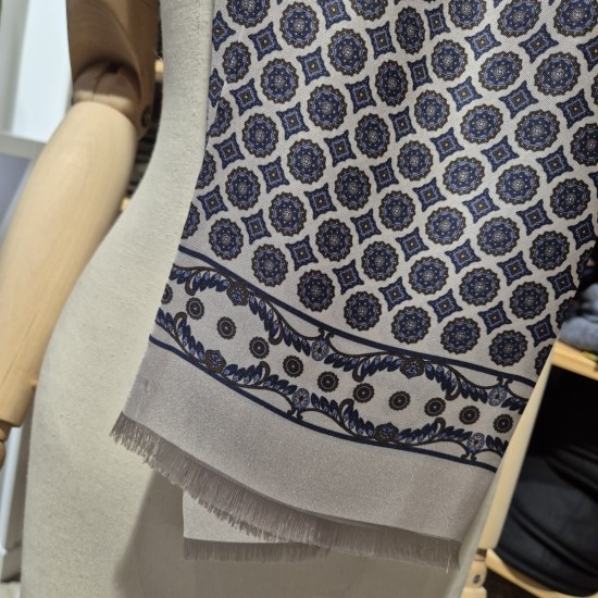 Echarpe de soie 44 City Sport