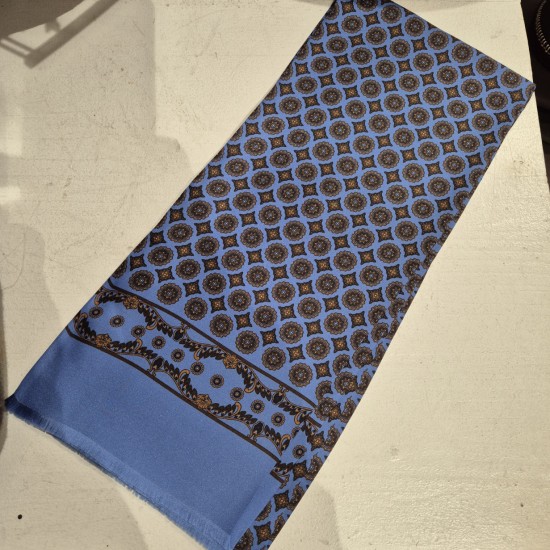 Echarpe de soie 44 City Sport