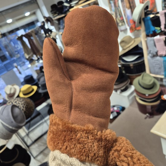 Sheepskin Mittens by Ilda's