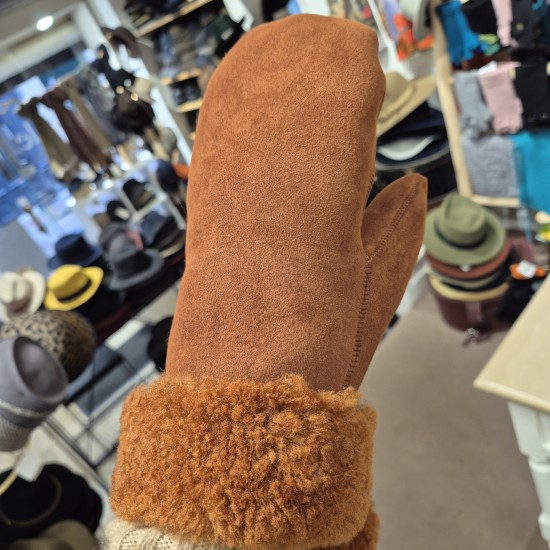 Sheepskin Mittens by Ilda's