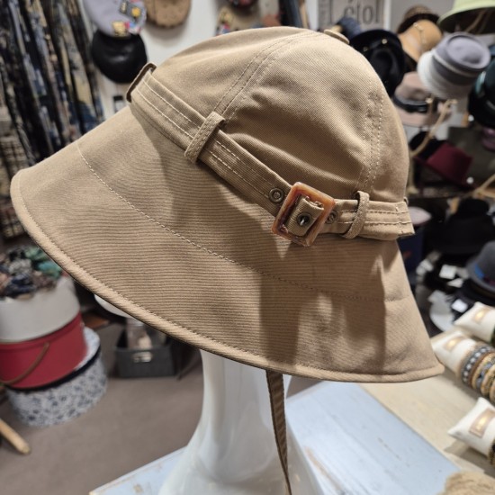 Chalutrench Béton Ciré