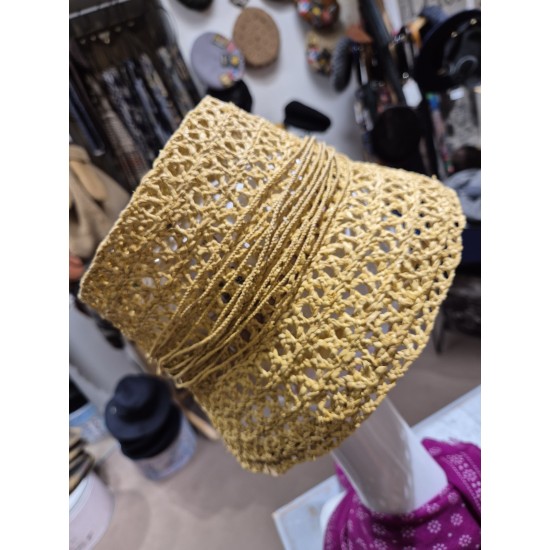 Hand Crocheted Hat Sans Arcidet