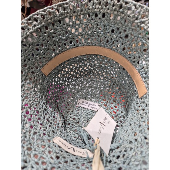 Hand Crocheted Hat Sans Arcidet