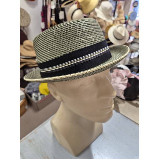 Chapeau Carver Bailey of Hollywood