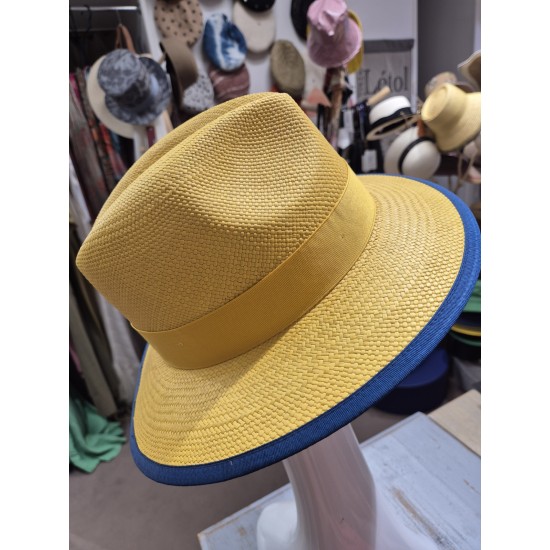 Panama Indiana Yellow Alfonso D'Este