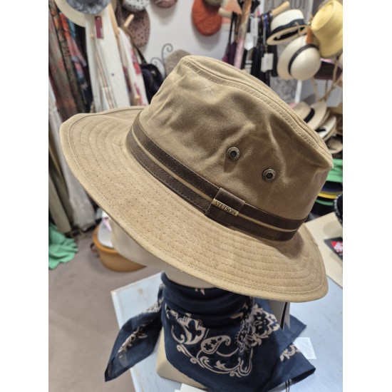 Traveller Waxed Cotton Stetson