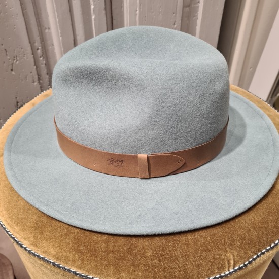 Men's hat by Bailey of Hollywood