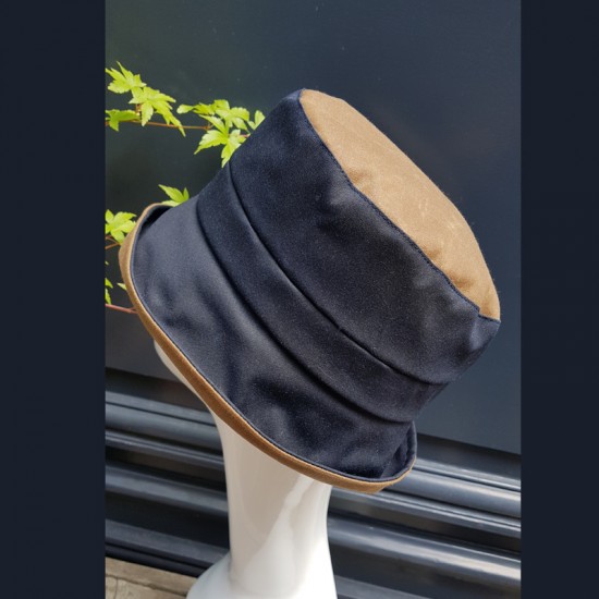 "Jazz" Rain Hat by Lilik et Framboise