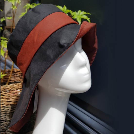 "Omaha" Rain Hat by Lilik et Framboise