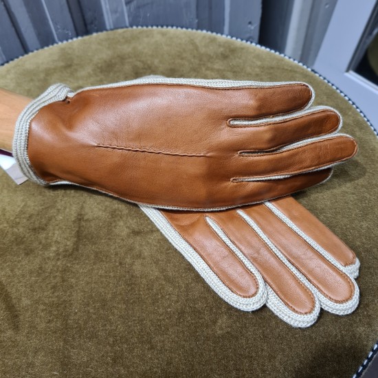 Leather gloves