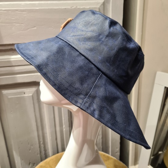 "Saint Malô Fleur" Rain Hat by Lilik et Framboise